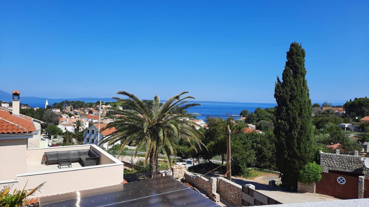 Apartment Pinoapplosinj Veli Lošinj Exteriör bild