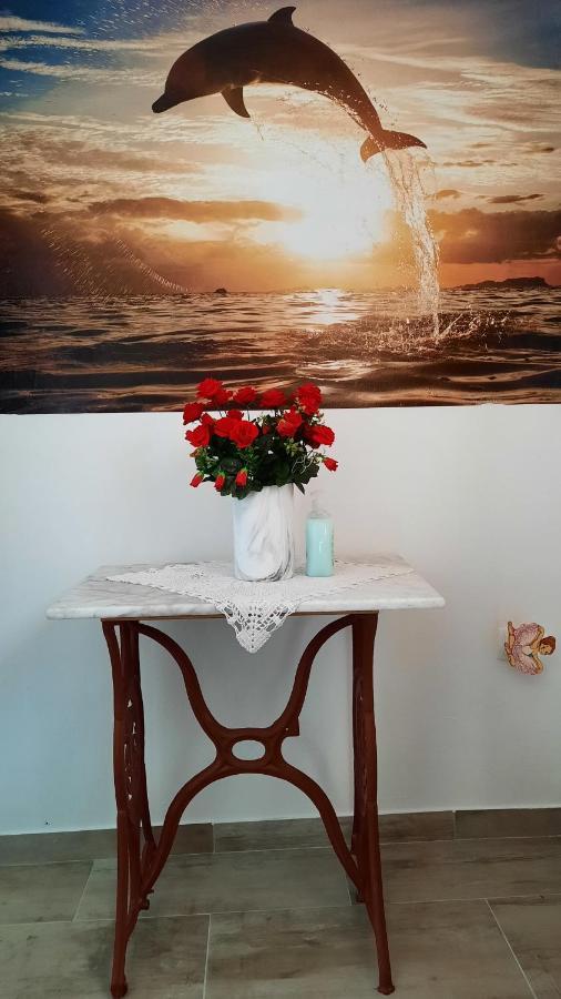 Apartment Pinoapplosinj Veli Lošinj Exteriör bild